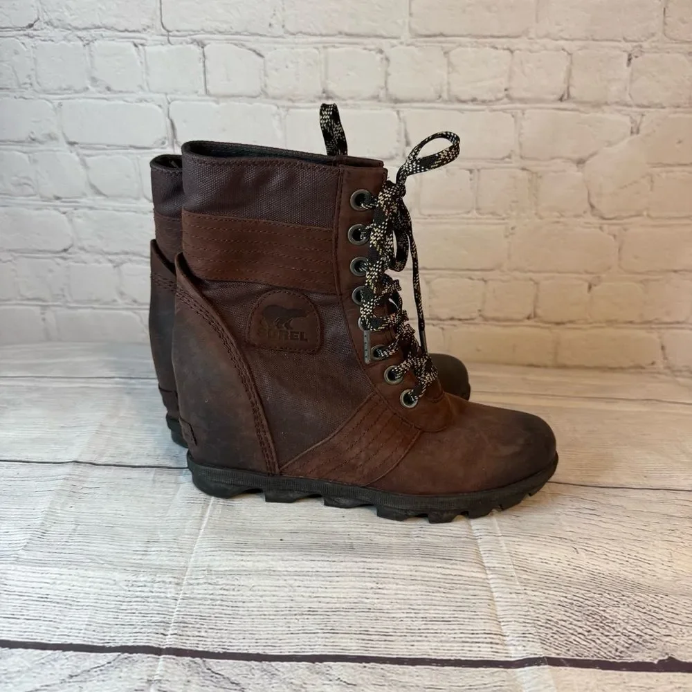 Sorel Lexie Wedges Size 8.5
